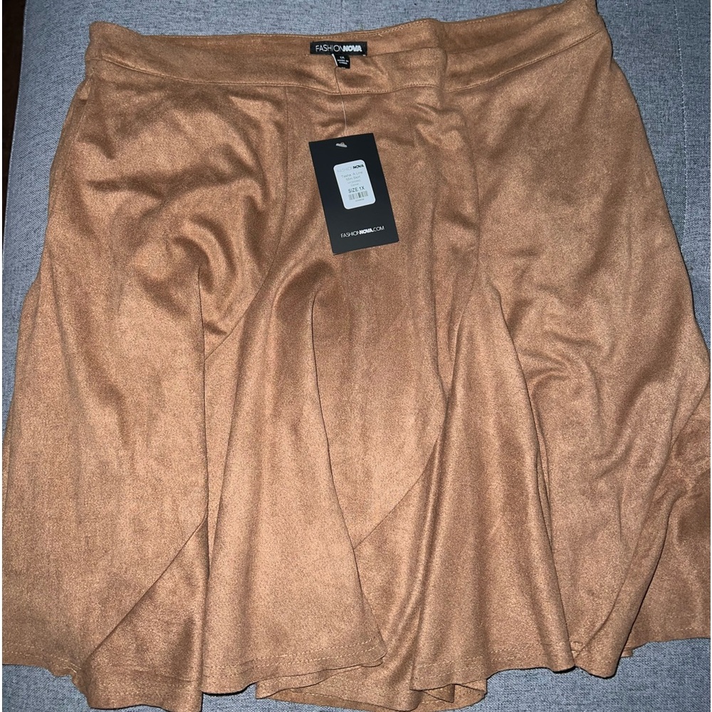 Fashion Nova Skirt NWT‼️‼️